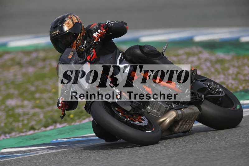 /Archiv-2024/01 26.-28.01.2024 Moto Center Thun Jerez/Gruppe rot-red/88